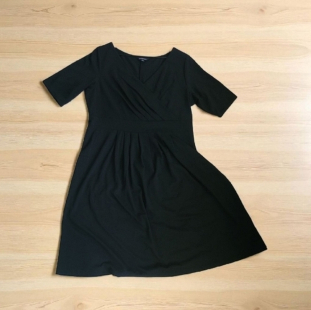 Lands’ End Women’s 14W Black Faux Wrap Short Sleeve Midi Dress